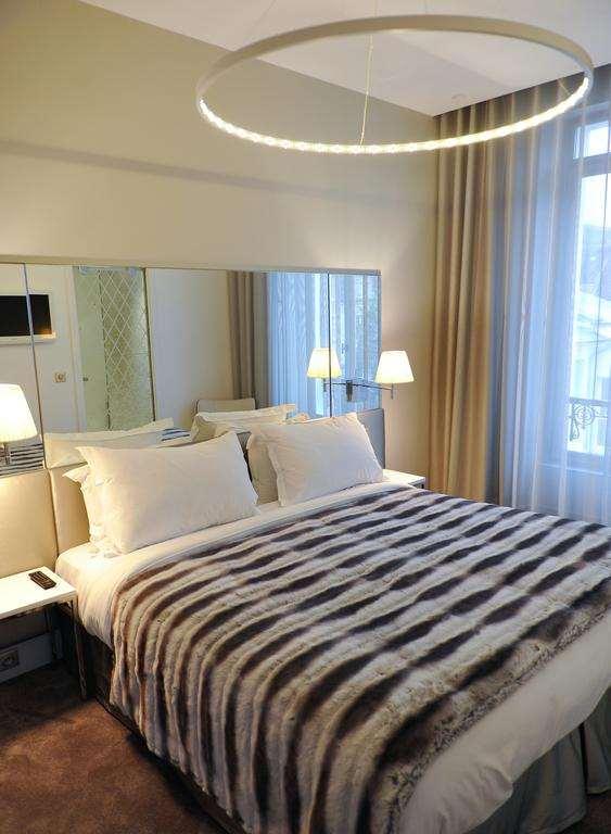 Le Cesar Hotel Provins Cameră foto