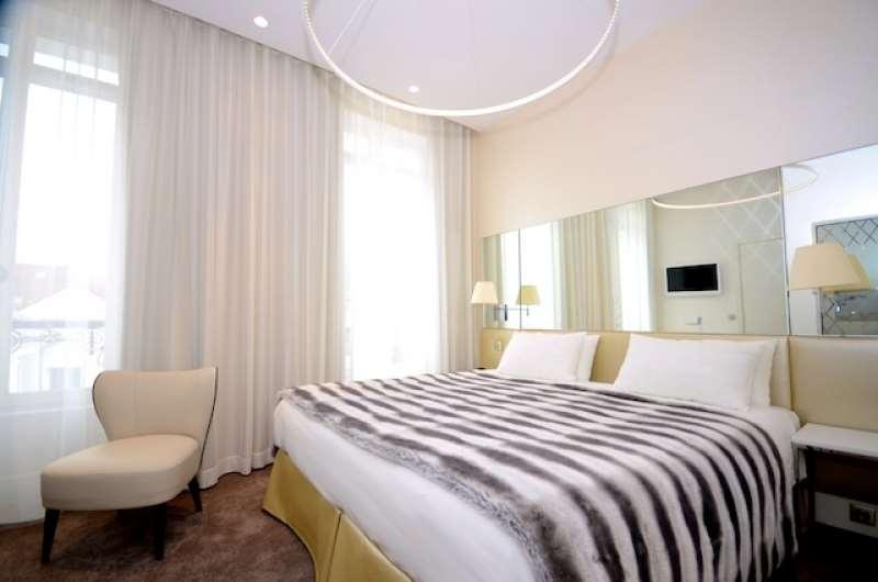 Le Cesar Hotel Provins Cameră foto